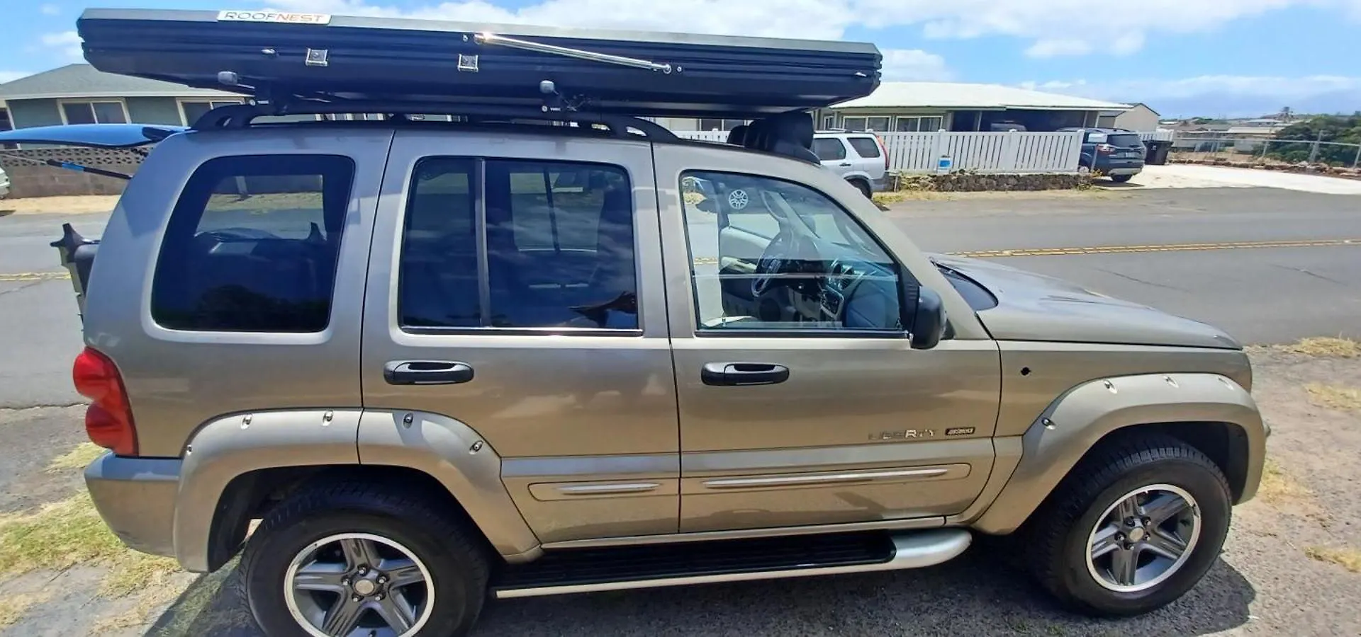 Campcar Maui Jeeps Suvs Hybrid Camper Van Rentals With Equipment And Travel Advice Kahului Estados Unidos