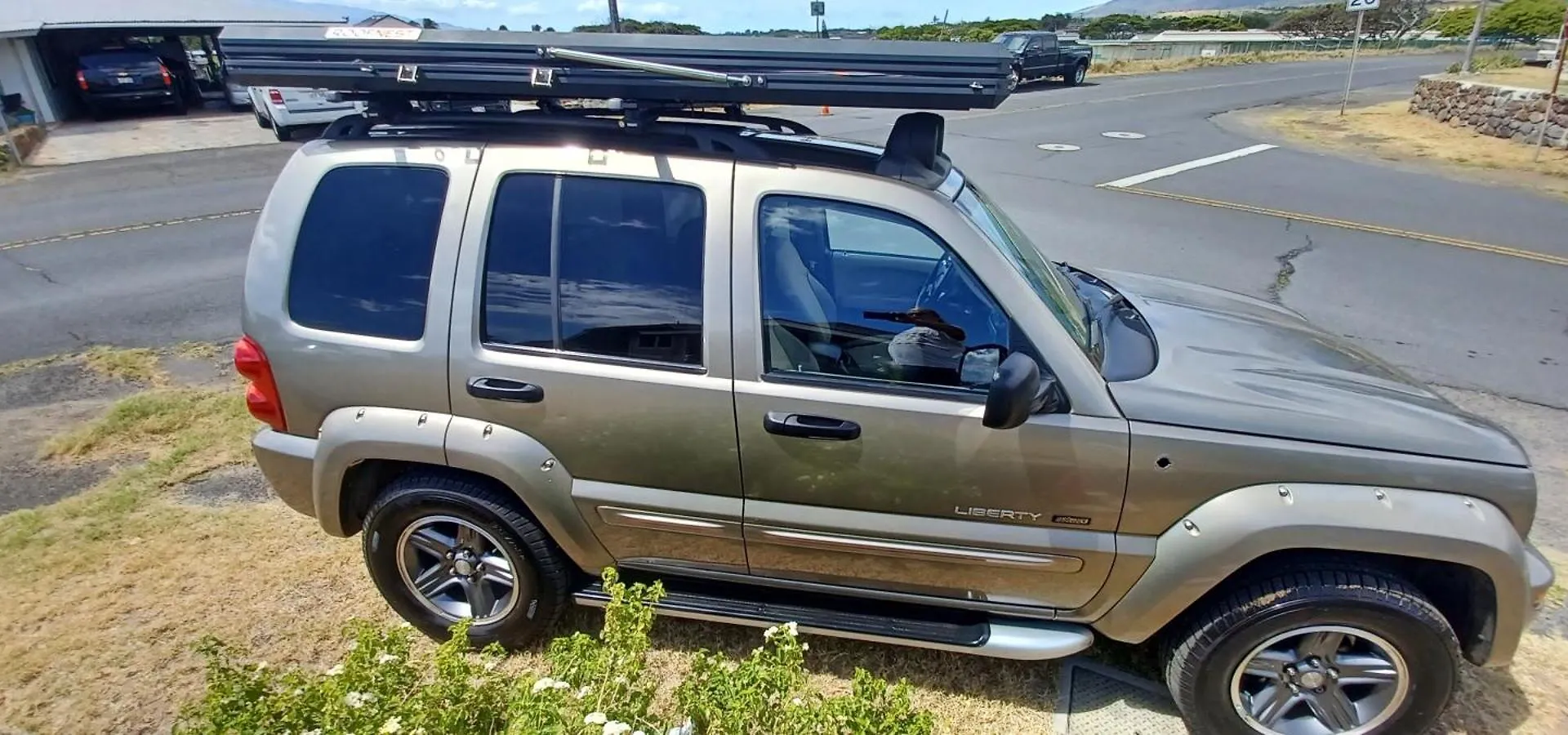 Campcar Maui Jeeps Suvs Hybrid Camper Van Rentals With Equipment And Travel Advice Kahului Hotel